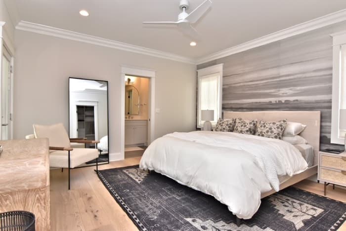 Beach Avenue, photo 15